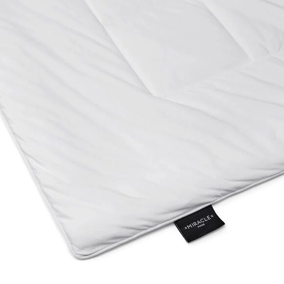 BRAND NEW Miracle Made Luxe Cooling Comforter Queen - WHITE - Picture 2 of 2